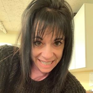 Meet your Posher, Suzanne